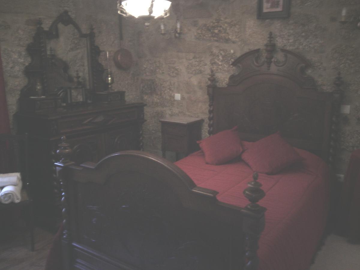 Hotel Rural Casa Da Eira Pero Viseu Room photo